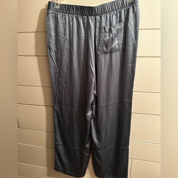 Soft Surroundings 100% Viscose Satin silky pajama Set Size M - Picture 7 of 13